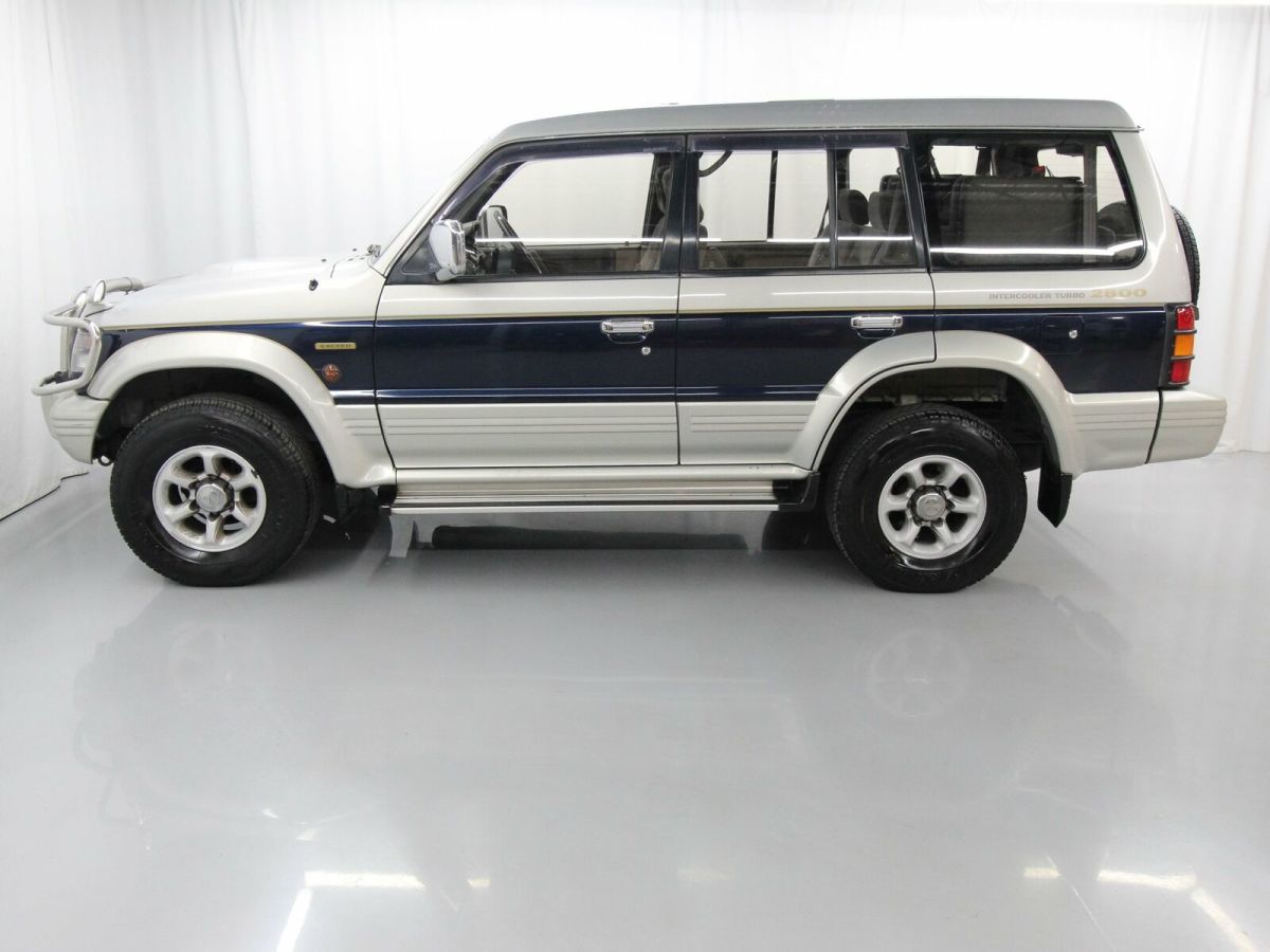 1994 Mitsubishi Pajero Exceed - photo 5
