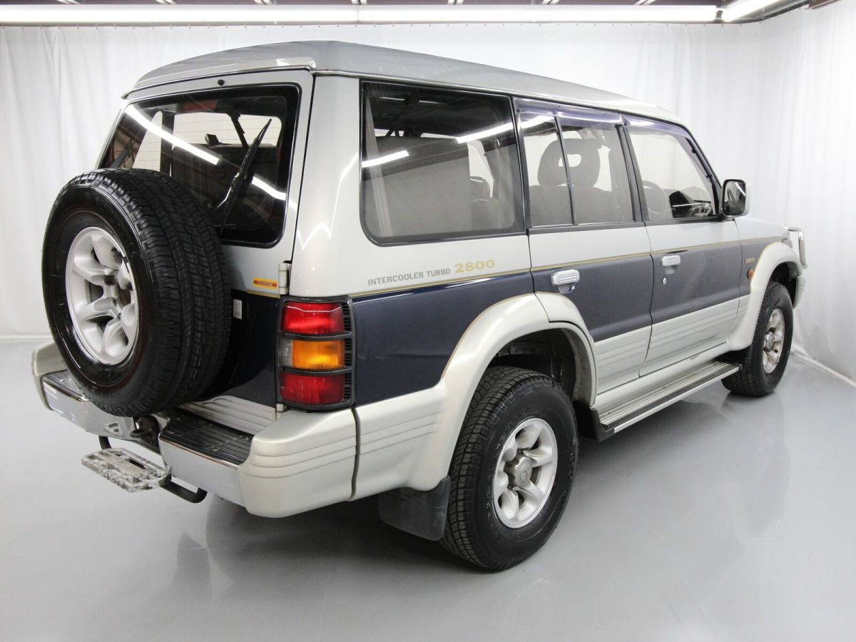 1994 Mitsubishi Pajero Exceed - photo 8