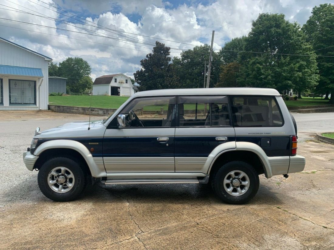 1994 Mitsubishi Pajero - photo 4