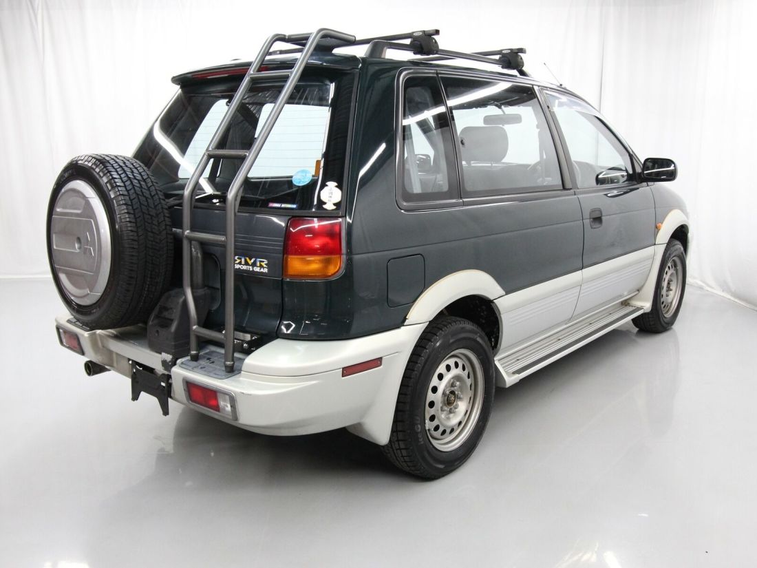 1994 Mitsubishi RVR Sports Gear - photo 9