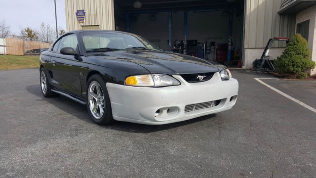 1994 Ford Mustang GT - photo 5