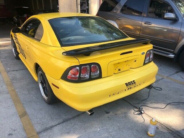 1994 Ford Mustang GT - photo 5