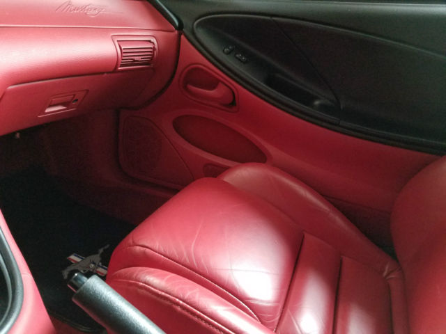 1994 Ford Mustang GT - photo 13