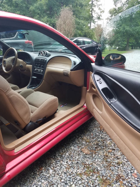1994 Ford Mustang lazer red - photo 10