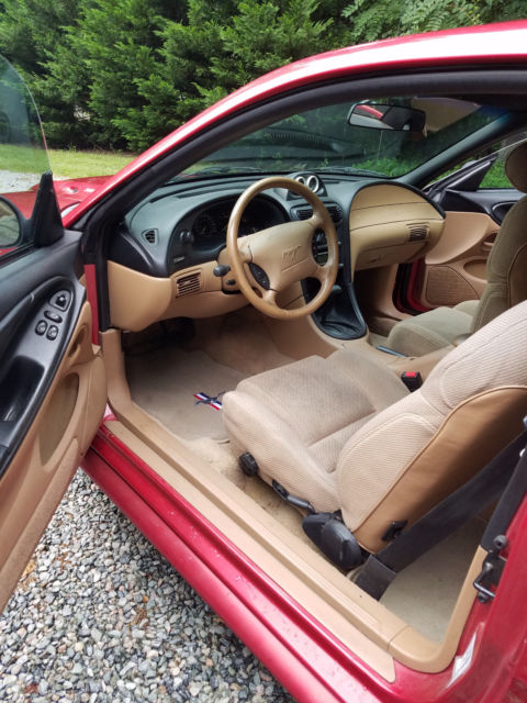 1994 Ford Mustang lazer red - photo 9