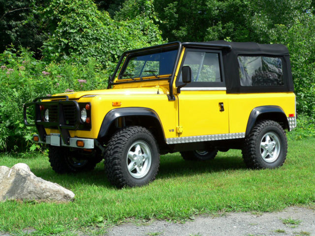 1994 NAS DEFENDER 90 FULLY RESTORED 1994 Land Rover Defender 90