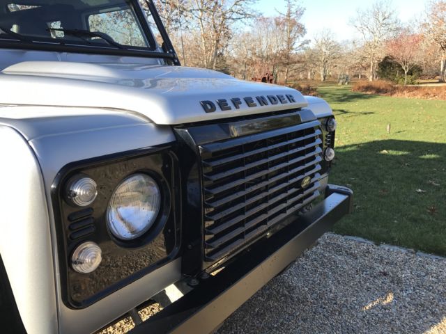 1994 Land Rover Defender Station Wagon - photo 3