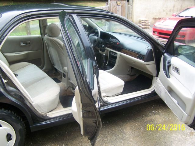 1994 Nissan Altima GXE - photo 11