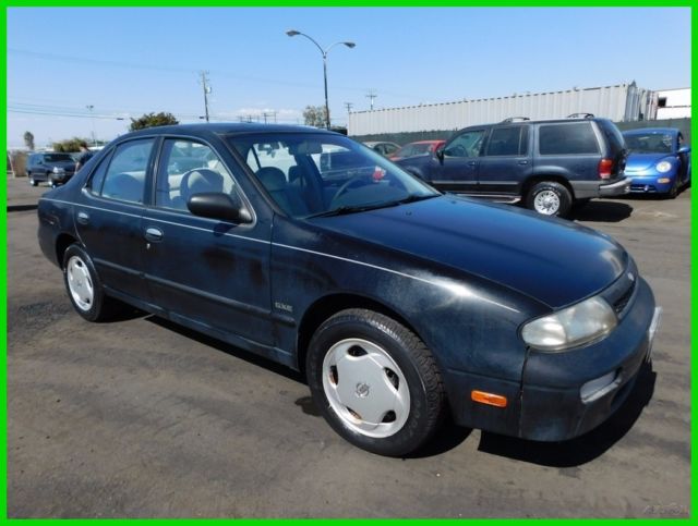 1994 Nissan Altima XE