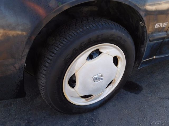 1994 Nissan Altima XE - photo 10