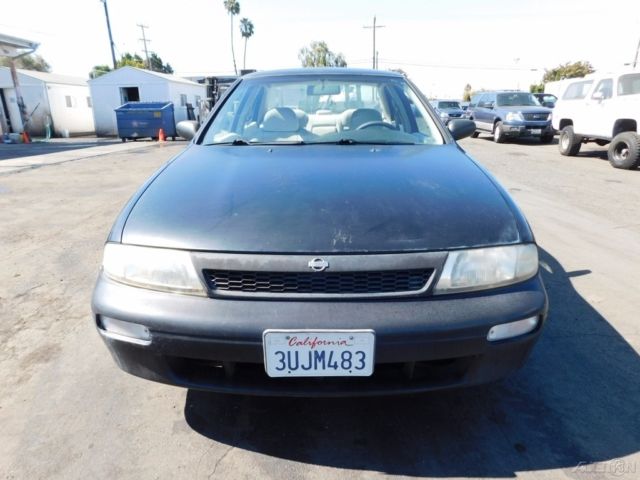 1994 Nissan Altima XE - photo 8