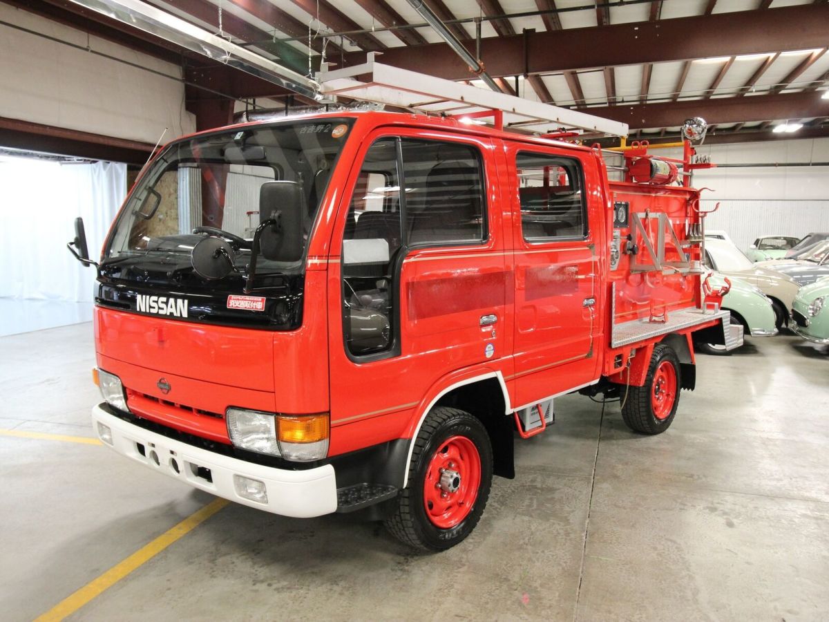 1994 Nissan Other Pickups - photo 3
