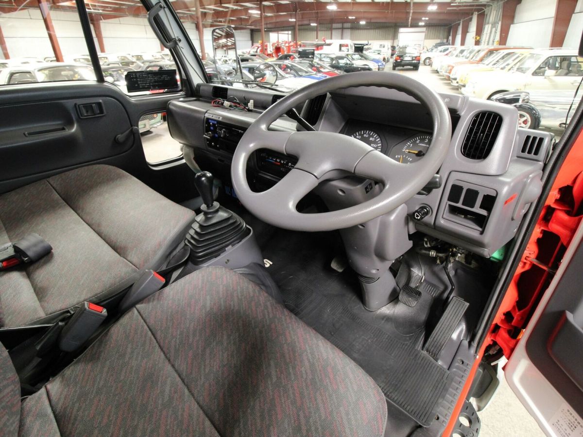 1994 Nissan Other Pickups - photo 9