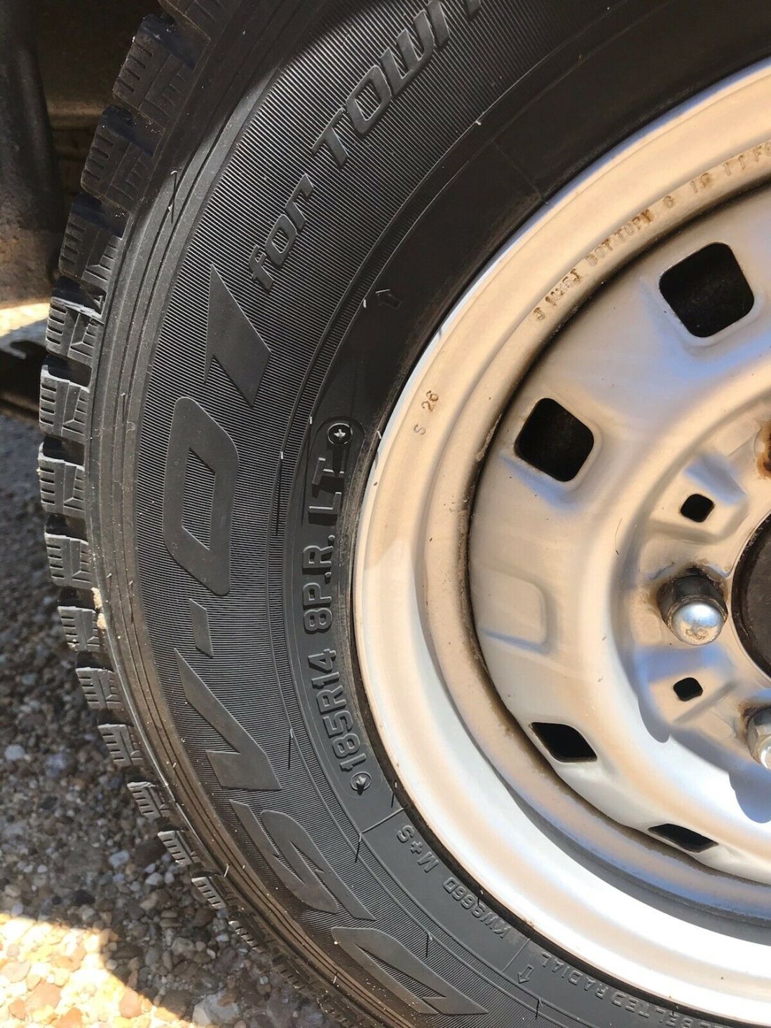 1994 Nissan Other Pickups Base - photo 10