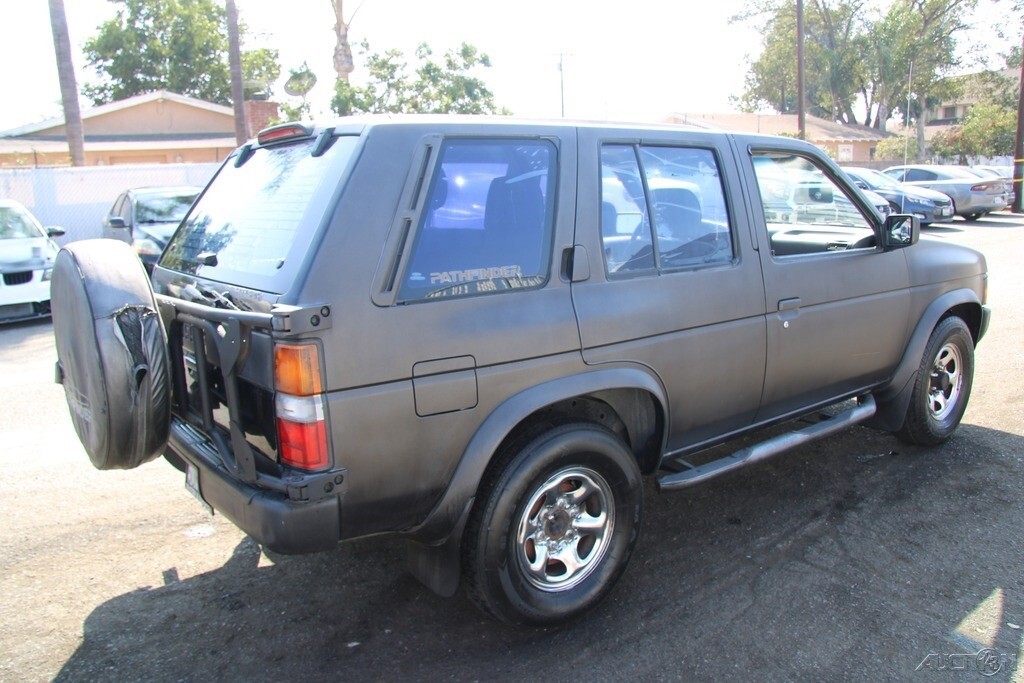 1994 Nissan Pathfinder XE - photo 6