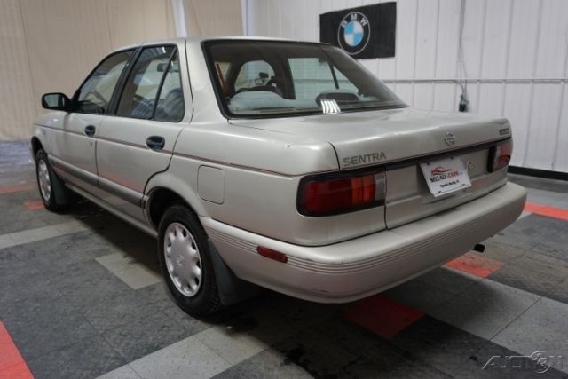 1994 Nissan Sentra Limited Edition - photo 10