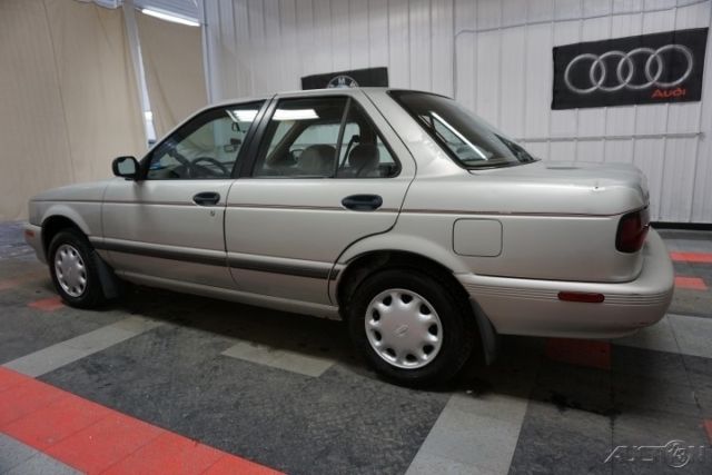 1994 Nissan Sentra Limited Edition - photo 11