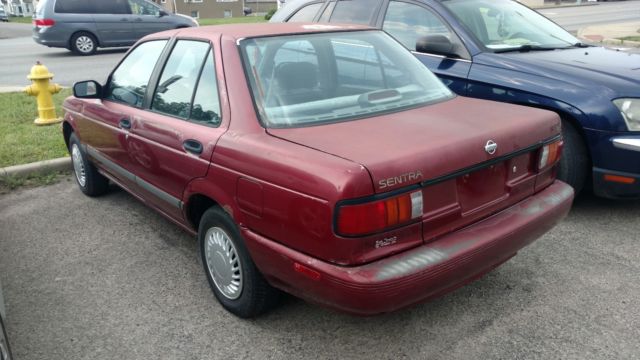 1994 Nissan Sentra - photo 2