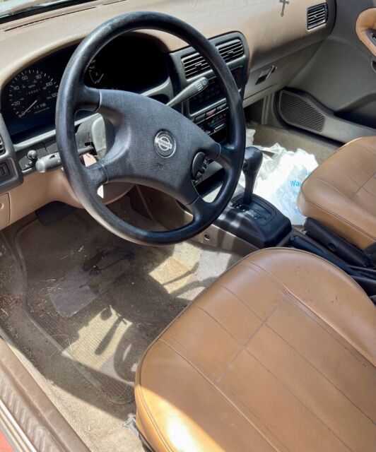 1994 Nissan Sentra E - photo 10