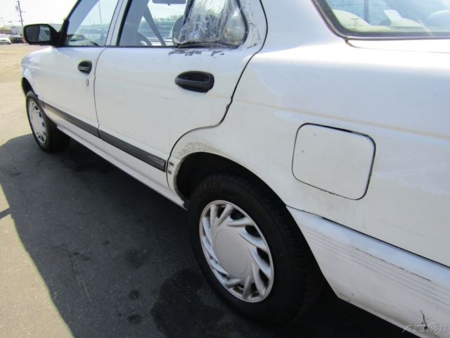 1994 Nissan Sentra E - photo 9