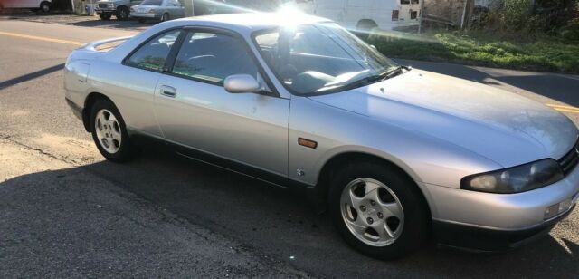 1994 Nissan Skyline GTS R33 Coupe RB20e Auto JDM RHD Two Tone HR33 LOW MILEAGE 1994 Nissan Skyline GTS R33 Coupe RB20e JDM RHD Two Tone LOW MILES