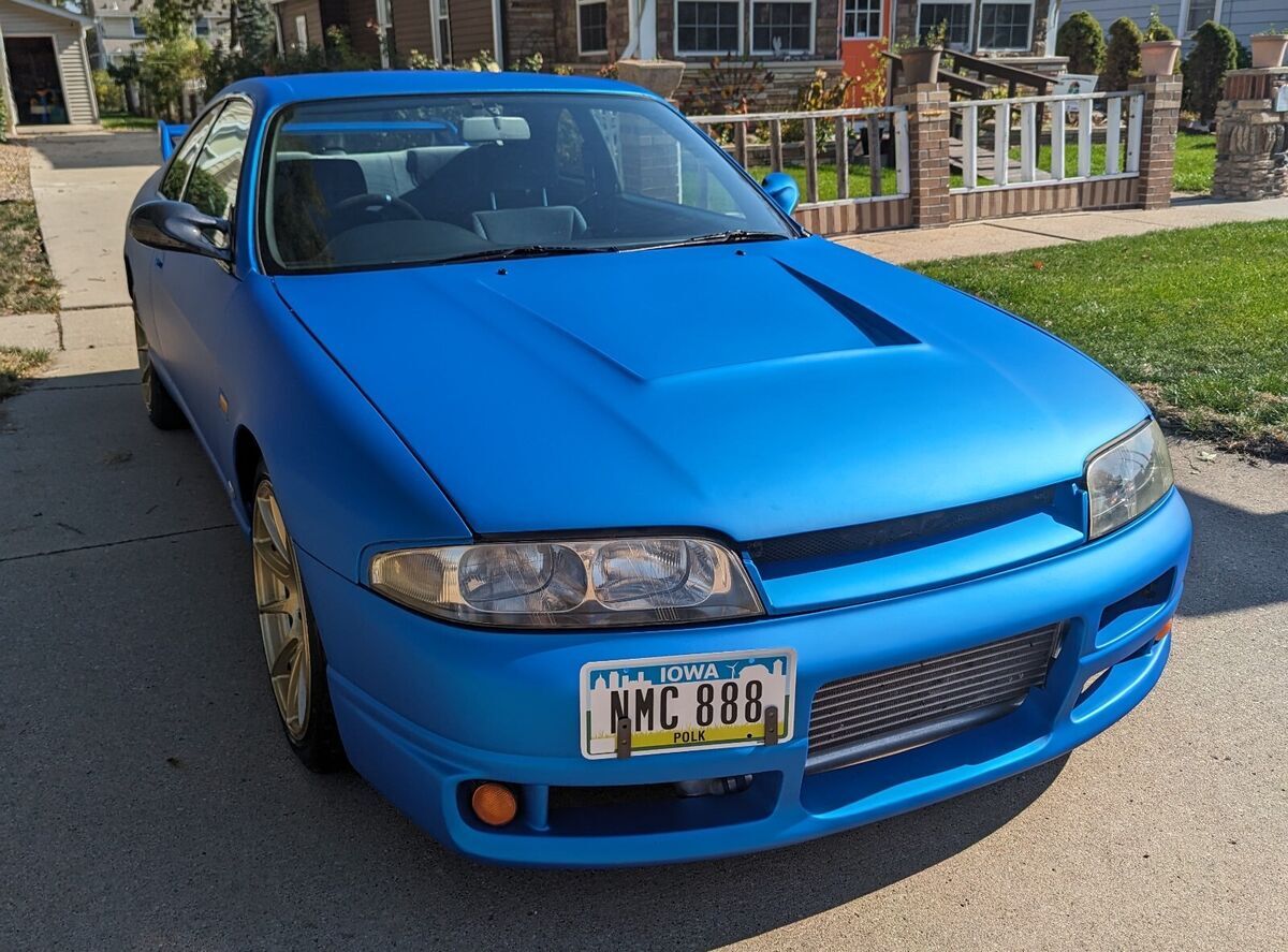 1994 Nissan Skyline - photo 2