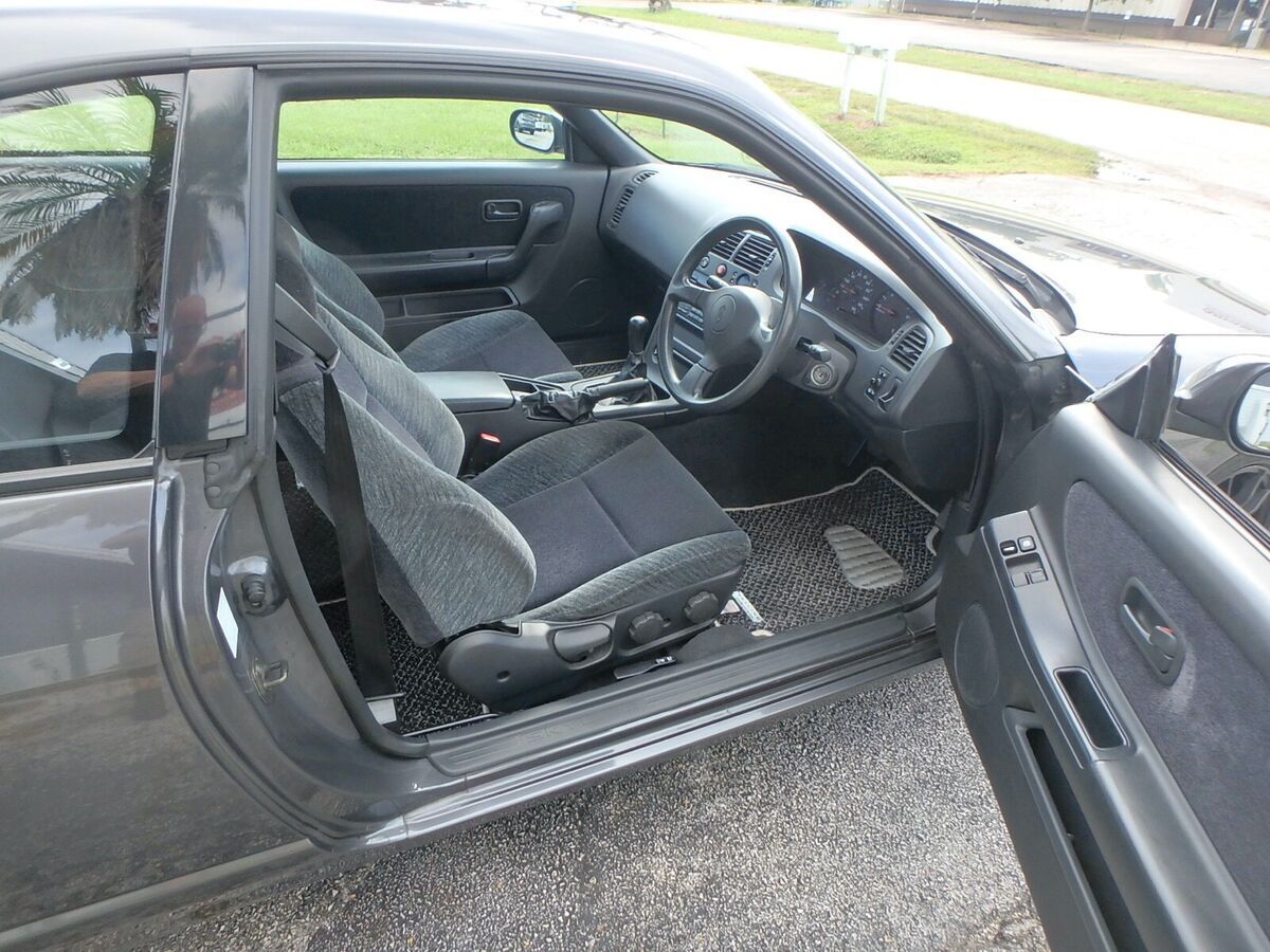 1994 Nissan Skyline - photo 11