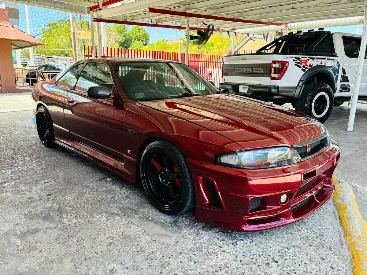 1994 Nissan Skyline rwd