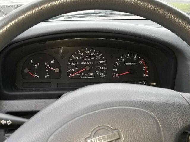 1994 Nissan Pathfinder XE - photo 10