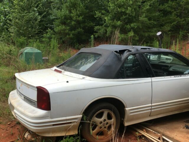 1994 Oldsmobile Cutlass Sport - photo 3