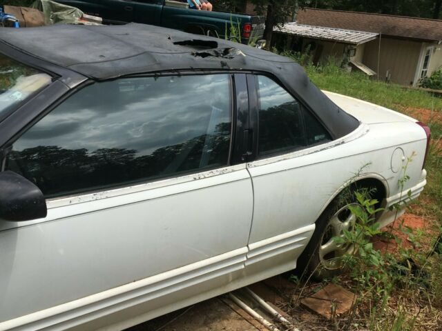 1994 Oldsmobile Cutlass Sport - photo 5