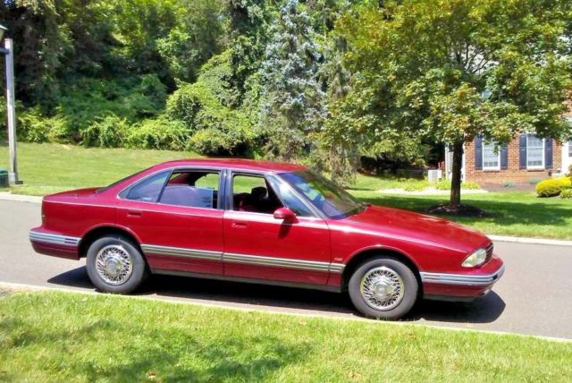 1994 Oldsmobile 88 * 3.8L V6 * 75,000 mi * Excellent original car * Garage kept 1994 Oldsmobile Eighty-Eight Royale
