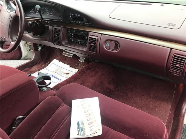 1994 Oldsmobile Ninety-Eight -- - photo 11