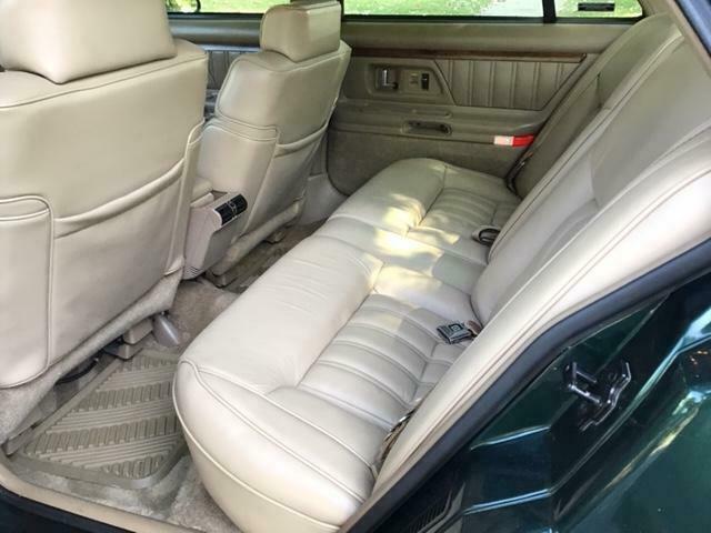 1994 Oldsmobile Ninety-Eight Elite - photo 3