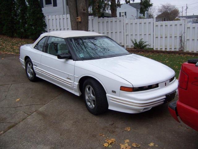 1994 Oldsmobile Cutlass SUPREME - photo 9
