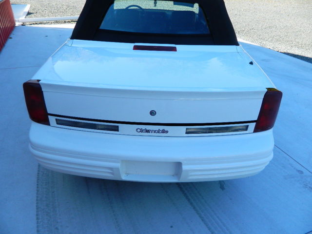 1994 Oldsmobile Cutlass Cutlass Convertible - photo 6