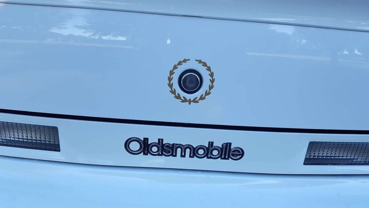 1994 Oldsmobile Cutlass Limited Edition - photo 7