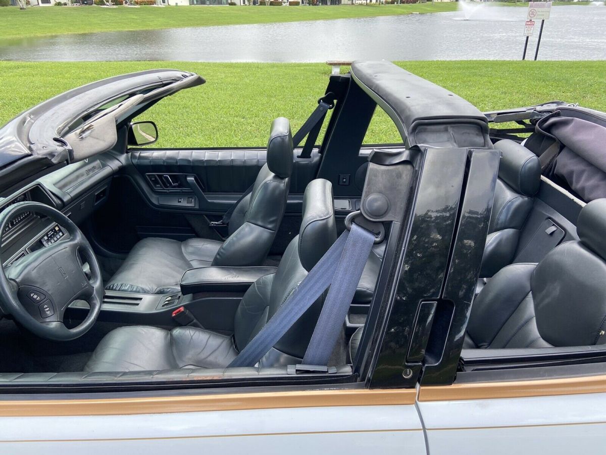 1994 Oldsmobile Cutlass Supreme - photo 12