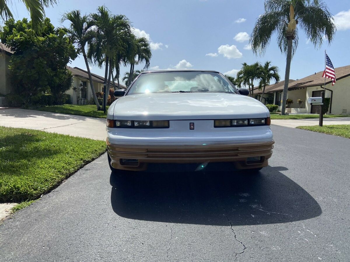 1994 Oldsmobile Cutlass Supreme - photo 7
