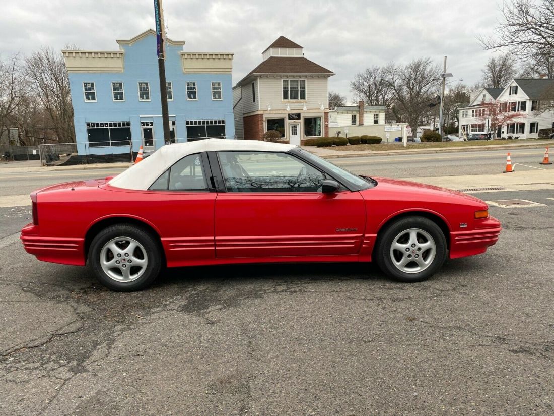 1994 Oldsmobile Cutlass Supreme - photo 8