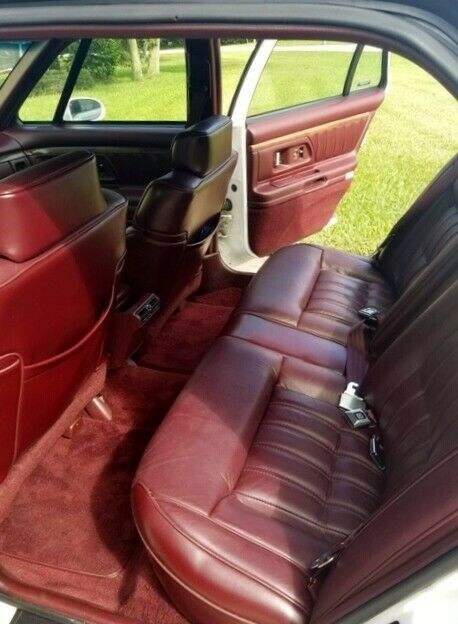 1994 Oldsmobile Ninety-Eight SE - photo 4