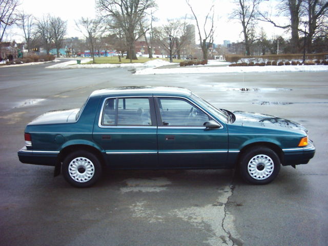 1994 Plymouth Acclaim