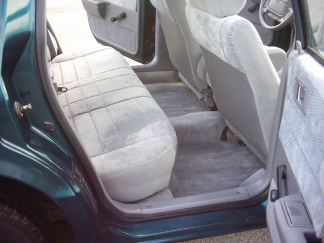 1994 Plymouth Acclaim - photo 8