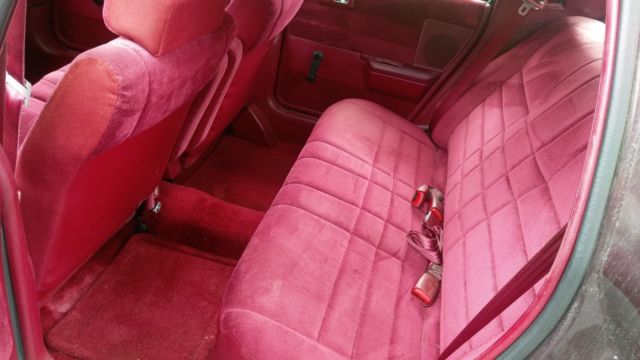 1994 Plymouth Acclaim - photo 9