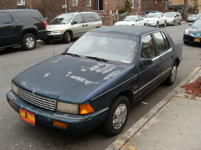 1994 Plymouth Acclaim - photo 3