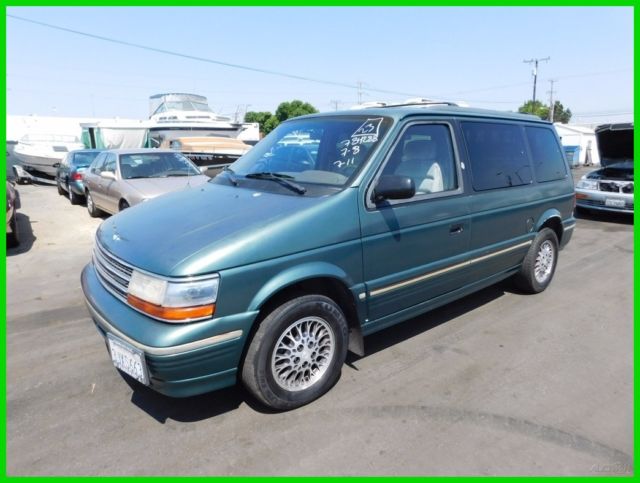 1994 Plymouth Villager LE 3.3L V6 12V Automatic Minivan/Van NO RESERVE 1994 Plymouth Voyager LE