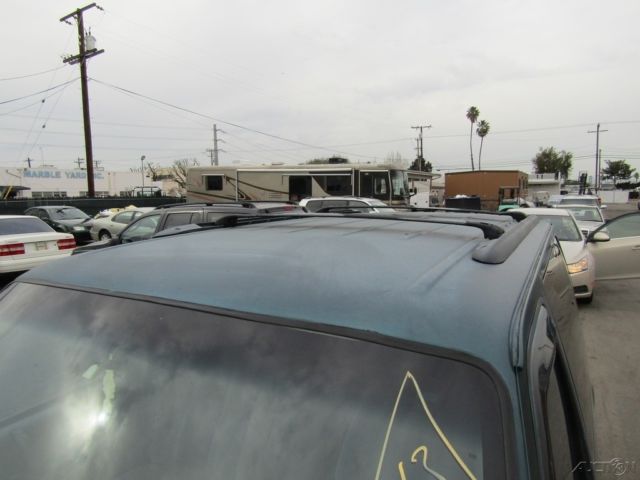 1994 Plymouth Voyager - photo 10