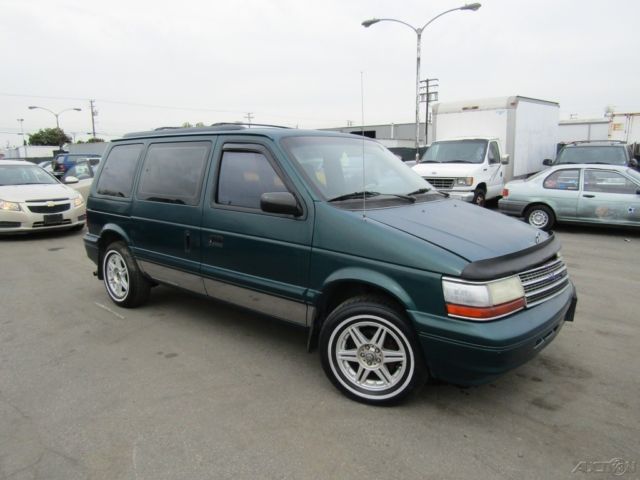 1994 Plymouth Voyager - photo 7