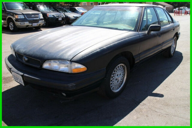 1994 Pontiac Bonneville Automatic 6 Cylinder NO RESERVE 1994 Pontiac Bonneville SE