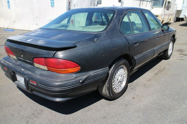 1994 Pontiac Bonneville SE - photo 5